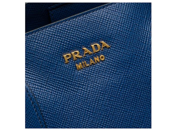 Prada Saffiano Cuir Dome Bag Satchel in Blau - vista 5