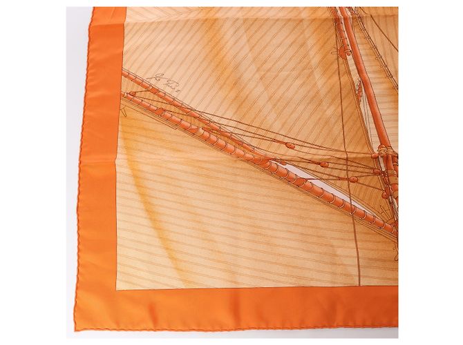Hermès Carré 90 "VENT PORTANT Ⅱ" Seidentuch in Orange - Ansicht 13