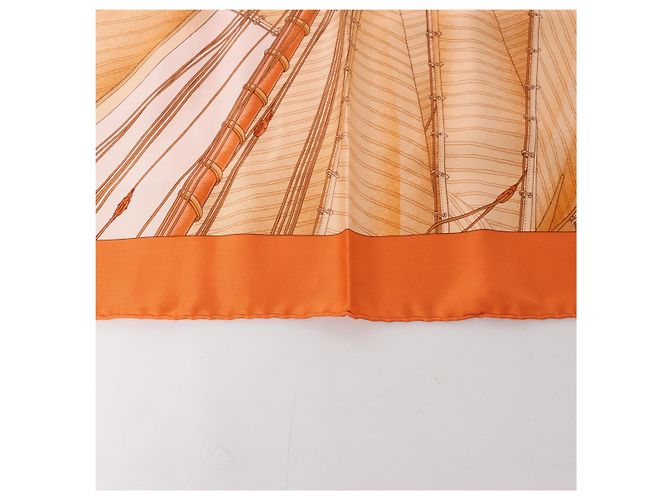Hermès Carré 90 "VENT PORTANT Ⅱ" Seidentuch in Orange - Ansicht 4