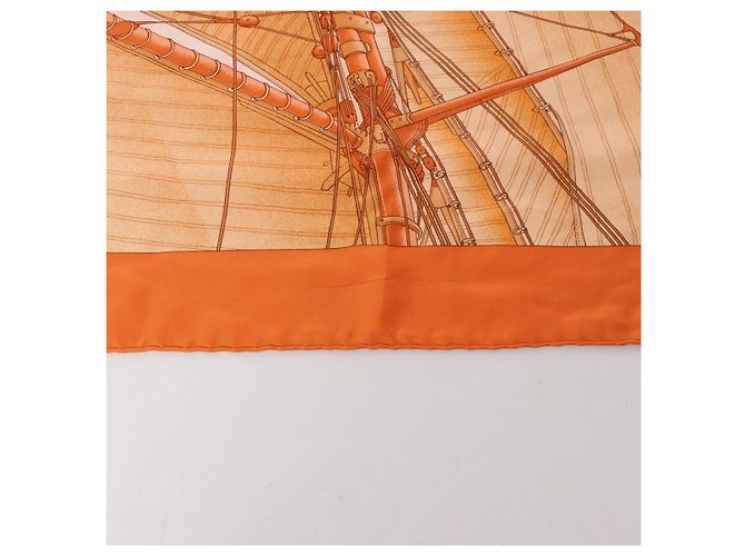 Hermès Carré 90 "VENT PORTANT Ⅱ" Seidentuch in Orange - Ansicht 7
