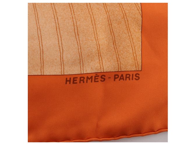 Hermès Carré 90 "VENT PORTANT Ⅱ" Seidentuch in Orange - Ansicht 8