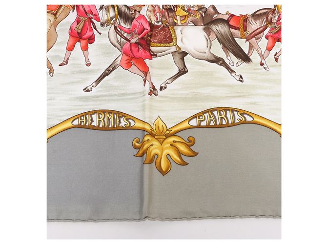 Hermès Carré 90 "LES CHEVAUX DES MOGHOLS" Seidentuch in Grau Blau - Ansicht 9