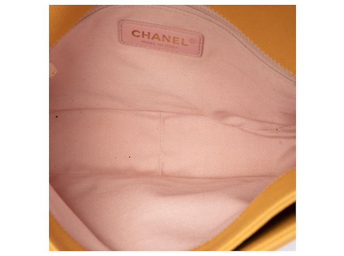 Borsa Satchel Chanel Paris Cuba Medium Quilted Caviar Thread Around Flap Gialla Giallo - vista 4