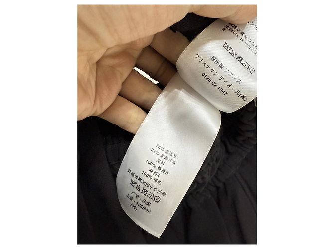 Autre Marque Dior Kleid aus schwarzer Punktspitze und Tüll One-Shoulder Mehrfarben - Ansicht 6