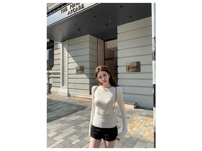 Chanel Kaschmir Stricktop Weiß mit Gürtel Mehrfarben - Ansicht 9