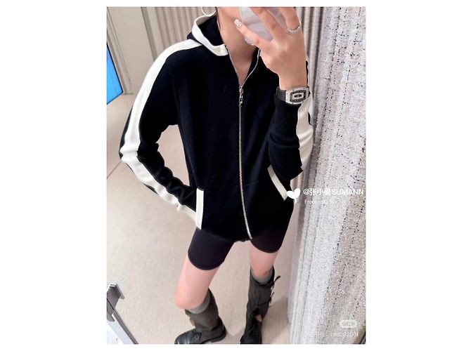 Chanel Kapuzen-Cardigan aus Kaschmir mit Reißverschluss mehrfarbig Mehrfarben - Ansicht 7
