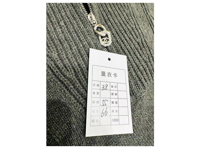 Chanel Strickjacke aus grauer Wolle Mehrfarben - Ansicht 6