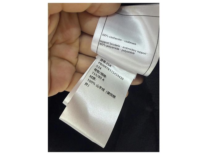 Chanel Metiers d'Art Pailletten Cardigan aus Kaschmir schwarz Mehrfarben - Ansicht 6