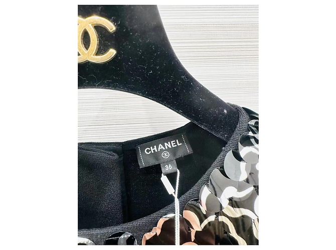 Chanel Wollpullover mit Camellia Pailletten Schwarz Mehrfarben - Ansicht 3