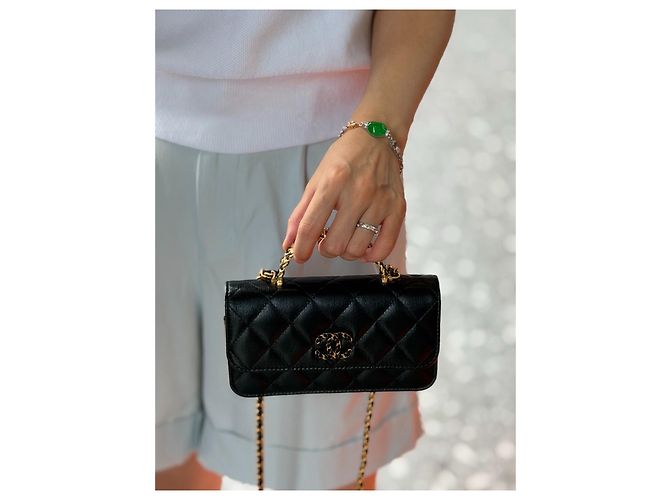 Borsa Chanel Wallet on Chain in pelle nera con manico in cristalli Multicolore - vista 8