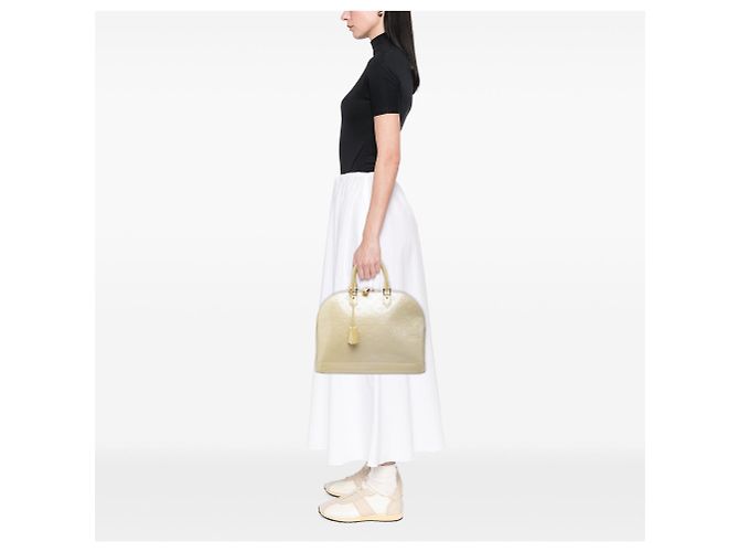 Borsa Louis Vuitton Monogram Vernis Alma GM Beige - vista 7