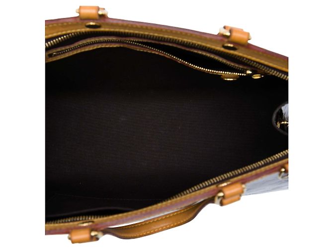 Borsa Satchel Louis Vuitton Monogram Vernis Brea MM Viola Porpora - vista 4