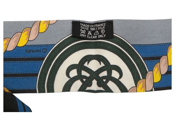 Pañuelo Twilly de seda Hermès Grande Tenue Azul - vista 3