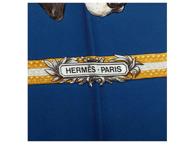 Foulard di seta Hermès Le Laisser Courre Blu 90 Scarves - vista 5