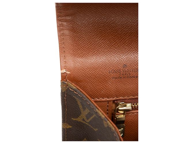 Bolso de mano Louis Vuitton Monogram Pochette Dame GM marrón Castaño - vista 6