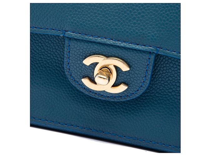Borsa a tracolla Chanel Medium Classic Caviar Pure Double Flap Blu - vista 5