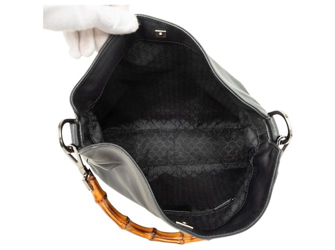 Bolsa Satchel Gucci em couro de bezerro preta com Bamboo e Web Preto - vista 4