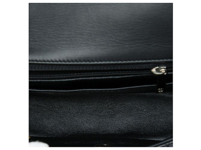 Bolsa Tiracolo Chanel Mini Rectangular Classic Single Flap em verniz preto - vista 4