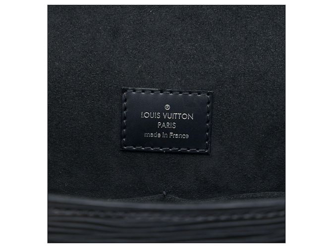 Borsa Louis Vuitton Epi Cluny MM Nera Nero - vista 5