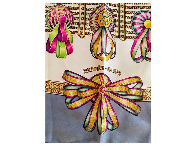 Hermès Carré 90 "Les Rubans du Cheval" Pañuelo de Seda Castaño Rosa Multicolor Beige Verde Púrpura Amarillo - vista 4