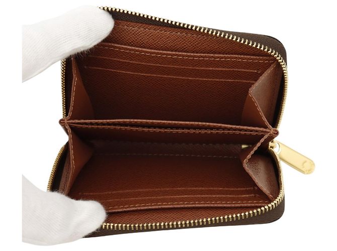 Porta-moedas Louis Vuitton Monogram Marrom - vista 4