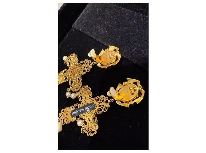 Dolce & Gabbana Orecchini a Croce con Cammeo e Perla Placcati Oro Bianco D'oro - vista 5