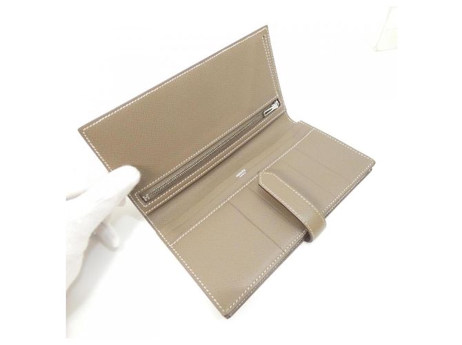 Hermès Cartera Hermes Bearn Soufflé Gris pardo - vista 9