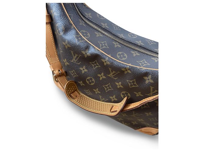 Louis Vuitton Boulogne GM Beige - vista 4