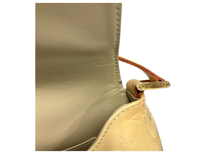 Borsa a tracolla Louis Vuitton Monogram Vernis Thompson Street Beige - vista 7