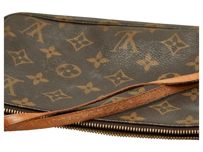 Borsa Louis Vuitton Monogram Pochette Accessoires Marrone - vista 10