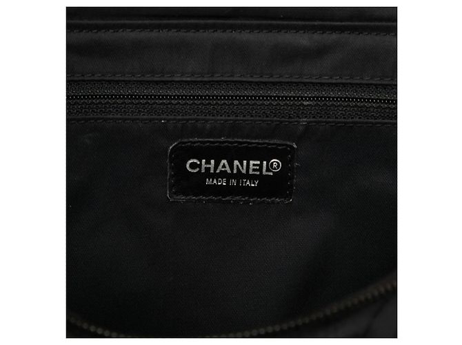Zaino Chanel New Travel Line Coco Mark Nero - vista 5