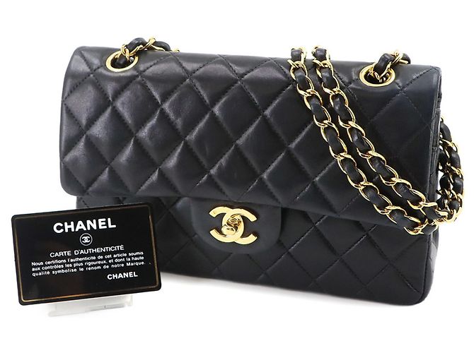 Chanel Matelassé Schultertasche mit Kette Schwarz - Ansicht 2