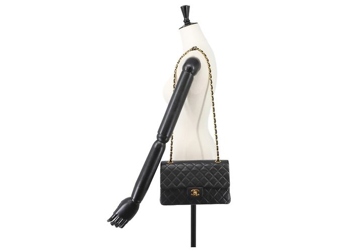 Borsa a tracolla con catena Chanel Matelasse 25 Nero - vista 10
