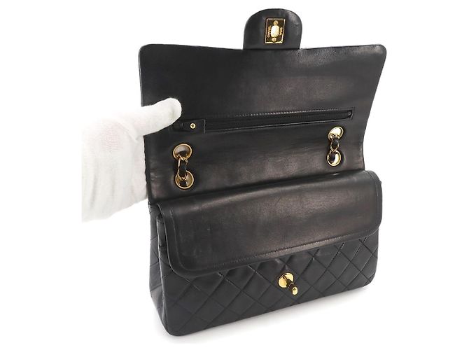 Borsa a tracolla con catena Chanel Matelasse 25 Nero - vista 6