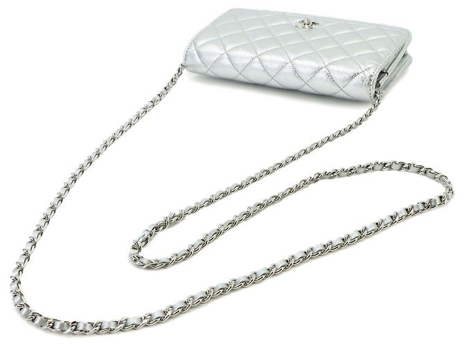 Portafoglio con catena Chanel Matelassé Classic Argento - vista 6