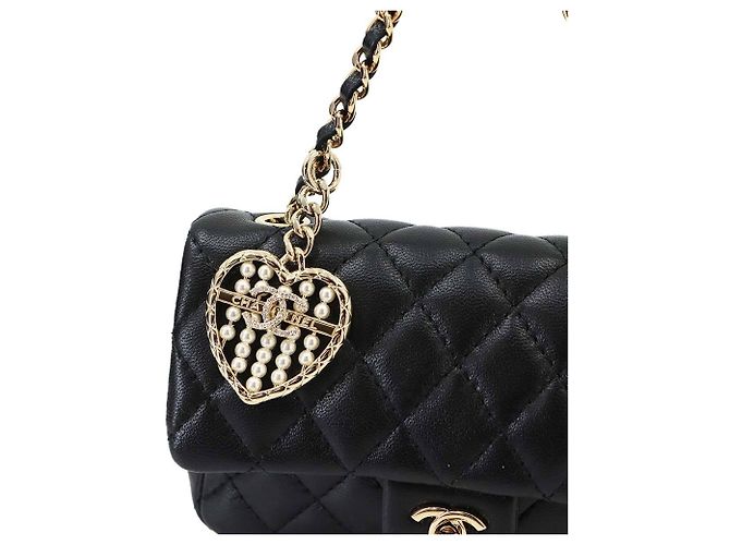 Bolsa de mão clássica mini Matelassé Chanel Preto - vista 10