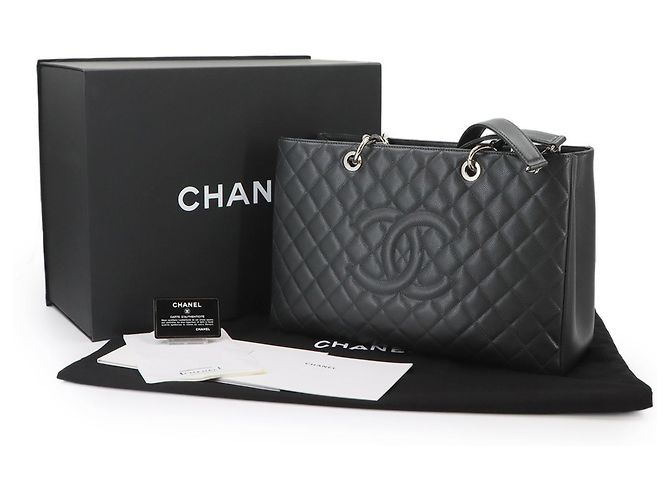 Tote Bag Chanel Matelasse Grand Chain in Gray Marrone - vista 2