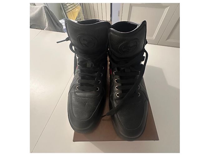 Sneakers Gucci in Pelle Nera Nero - vista 4
