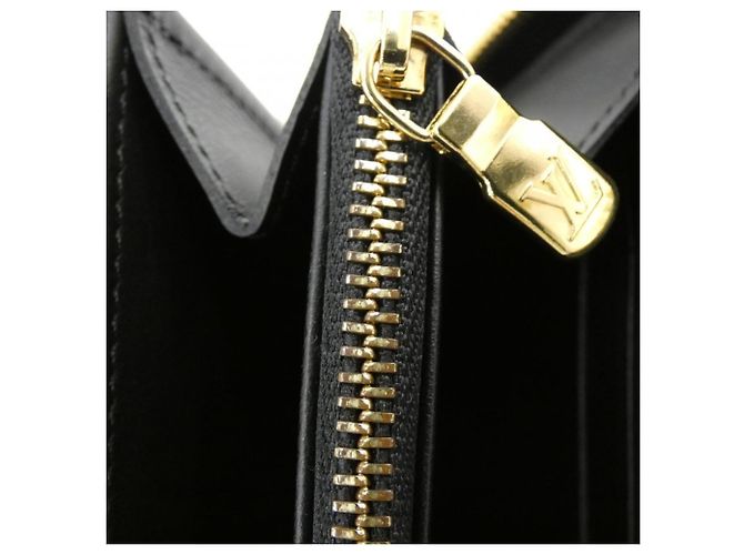 Louis Vuitton Coussin Zippy Wallet Black - view 6