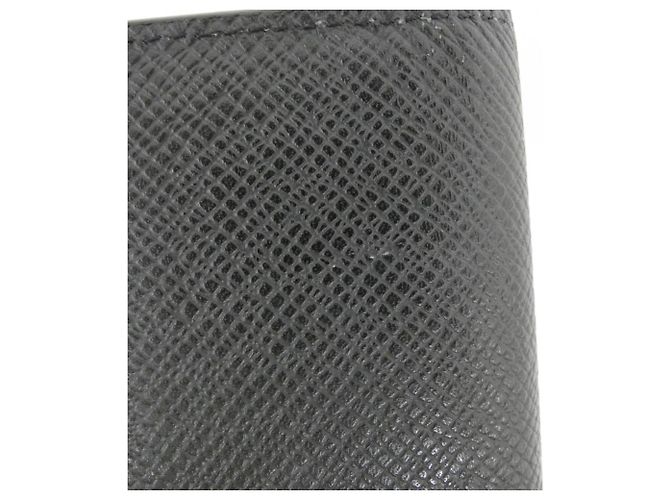 Louis Vuitton Taiga Portefeuille Brazza Wallet Black - view 4