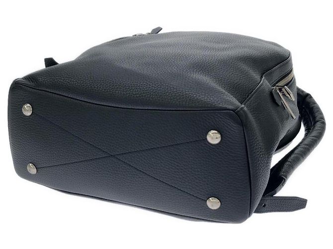 Mochila Louis Vuitton Taurillon Armand Negro - vista 3