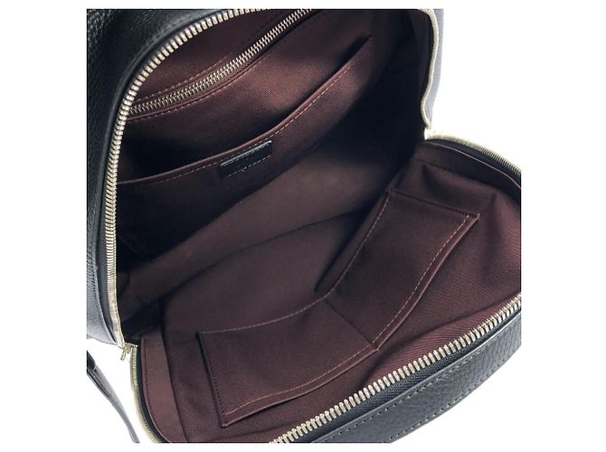 Mochila Louis Vuitton Taurillon Armand Negro - vista 7