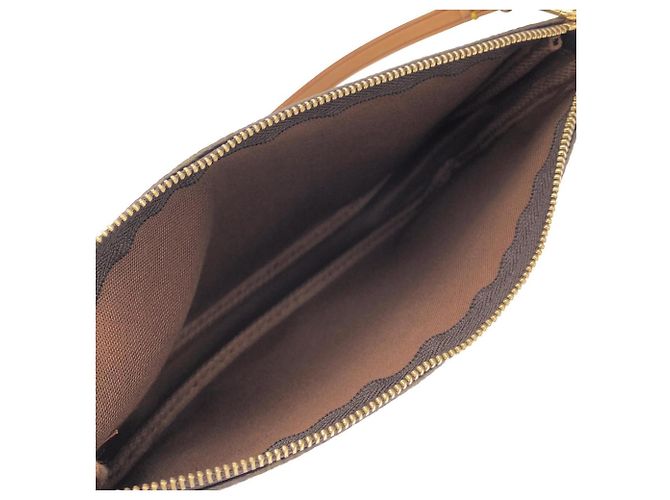 Pochette Accesorios Monograma Louis Vuitton Castaño - vista 8