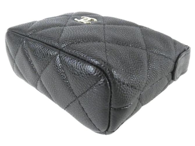 Charm per borsa Chanel Timeless Classic Line AP5037 Nero - vista 3