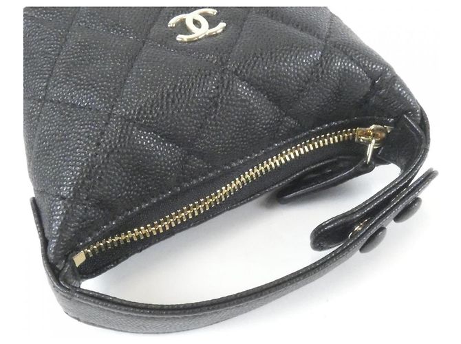 Charm per borsa Chanel Timeless Classic Line AP5037 Nero - vista 5