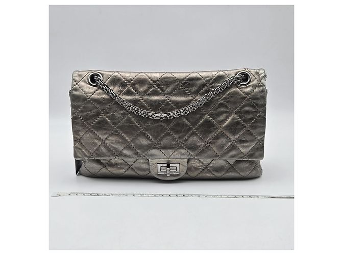 Chanel Reissue 2.55 Borsa in Pelle Matelassé Metallica 28 Metallico - vista 6