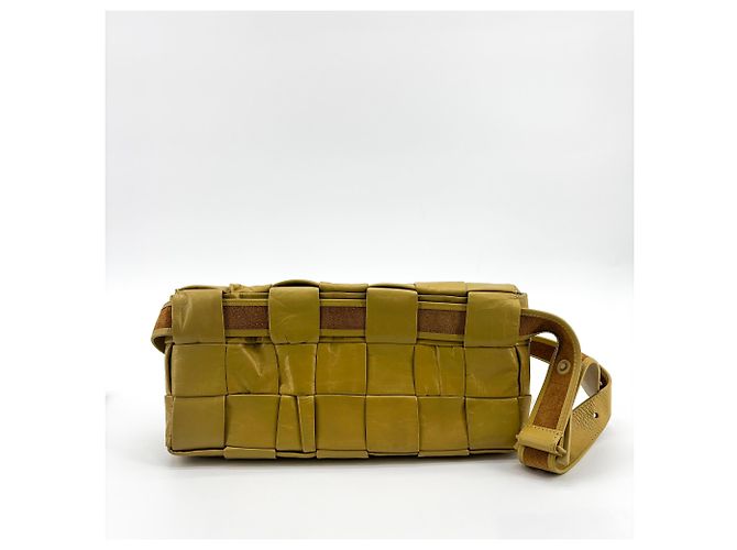 Bottega Veneta Fun Cassette Maxi Intrecciato Pelle Giallo - vista 2
