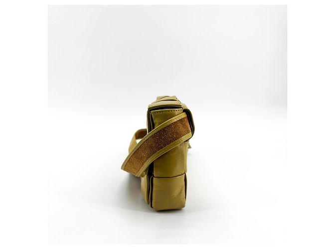 Bottega Veneta Fun Cassette Maxi Intrecciato Pelle Giallo - vista 3