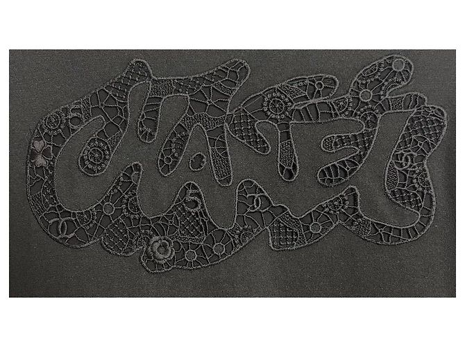 Chanel Camiseta de algodón negro bordada 2020 - vista 3
