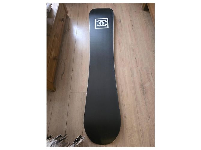 Chanel Black Snowboard with Bindings - view 10